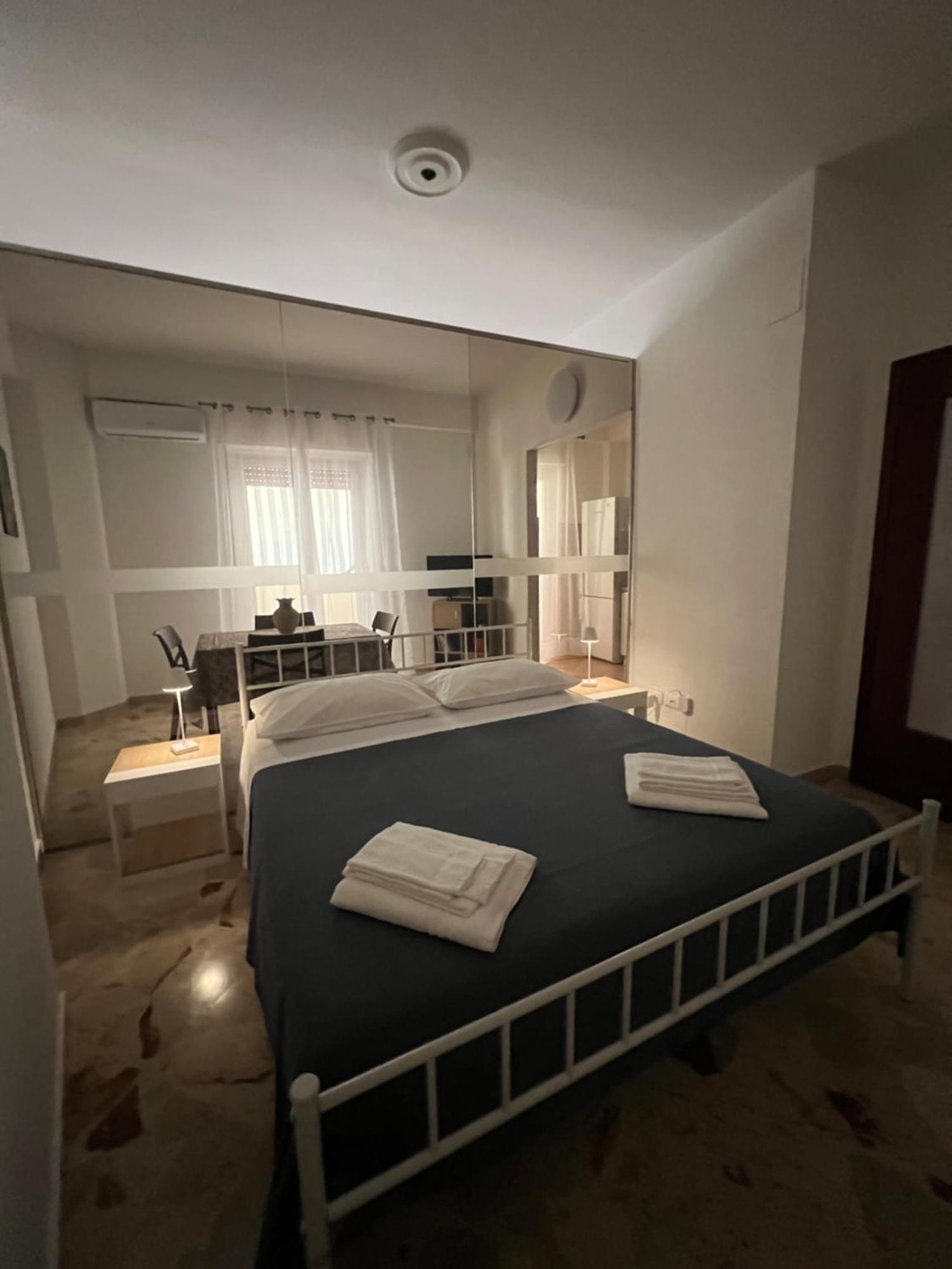 El Azis Home Palermo Luaran gambar