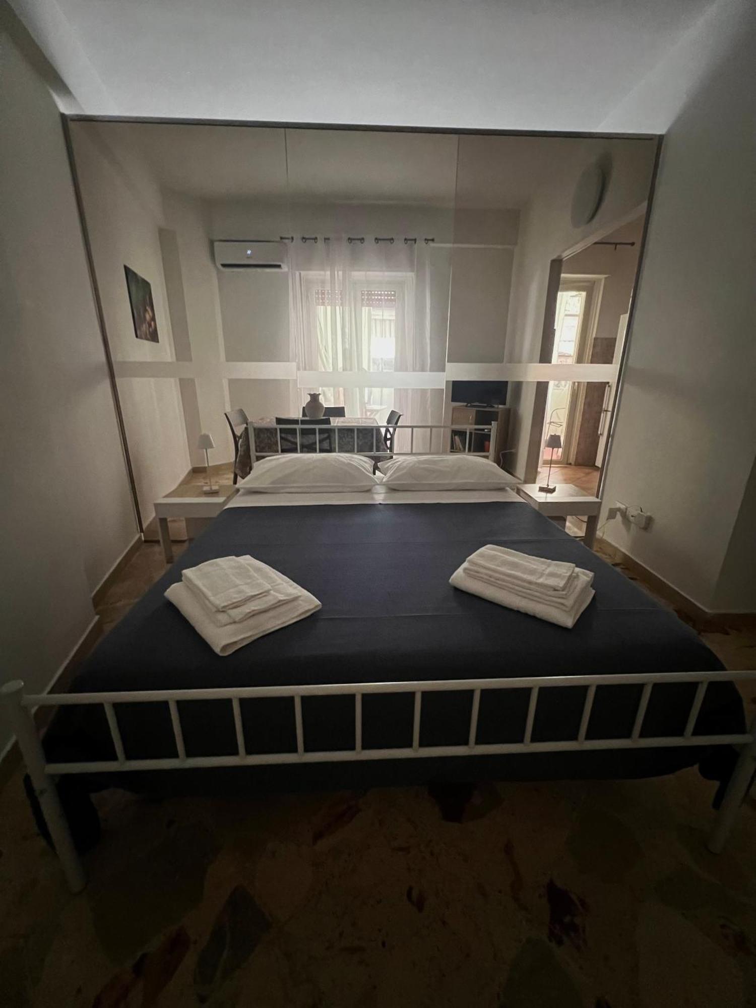 El Azis Home Palermo Luaran gambar