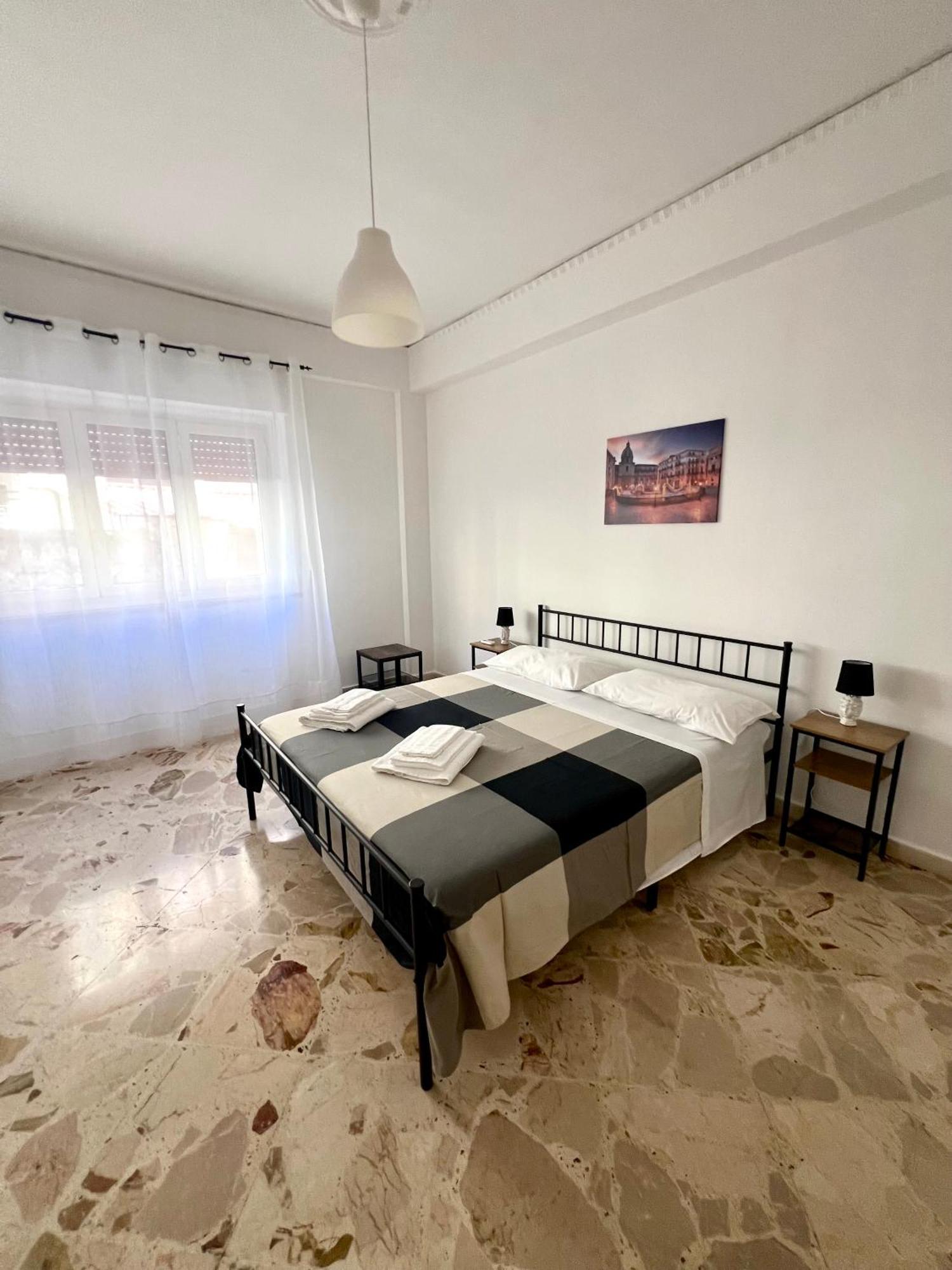 El Azis Home Palermo Luaran gambar
